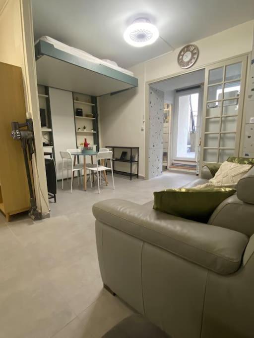 Cosy Avec Piscine Apartment