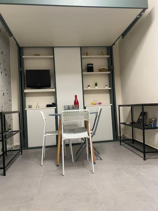 Cosy Avec Piscine Apartment *